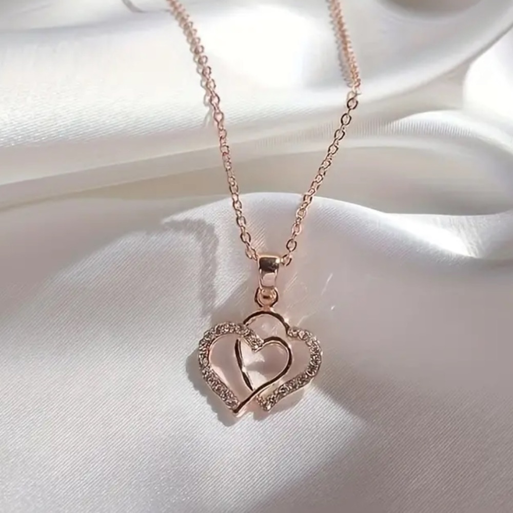 NEW Rose Gold Diamond Double Heart Pendant Necklace Elegant Valentine Lovers